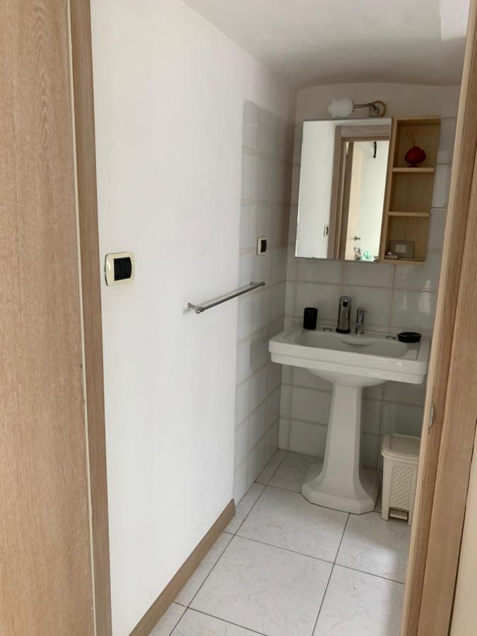Apartamento Palazzo Dei Tabacchi Bari Exterior foto